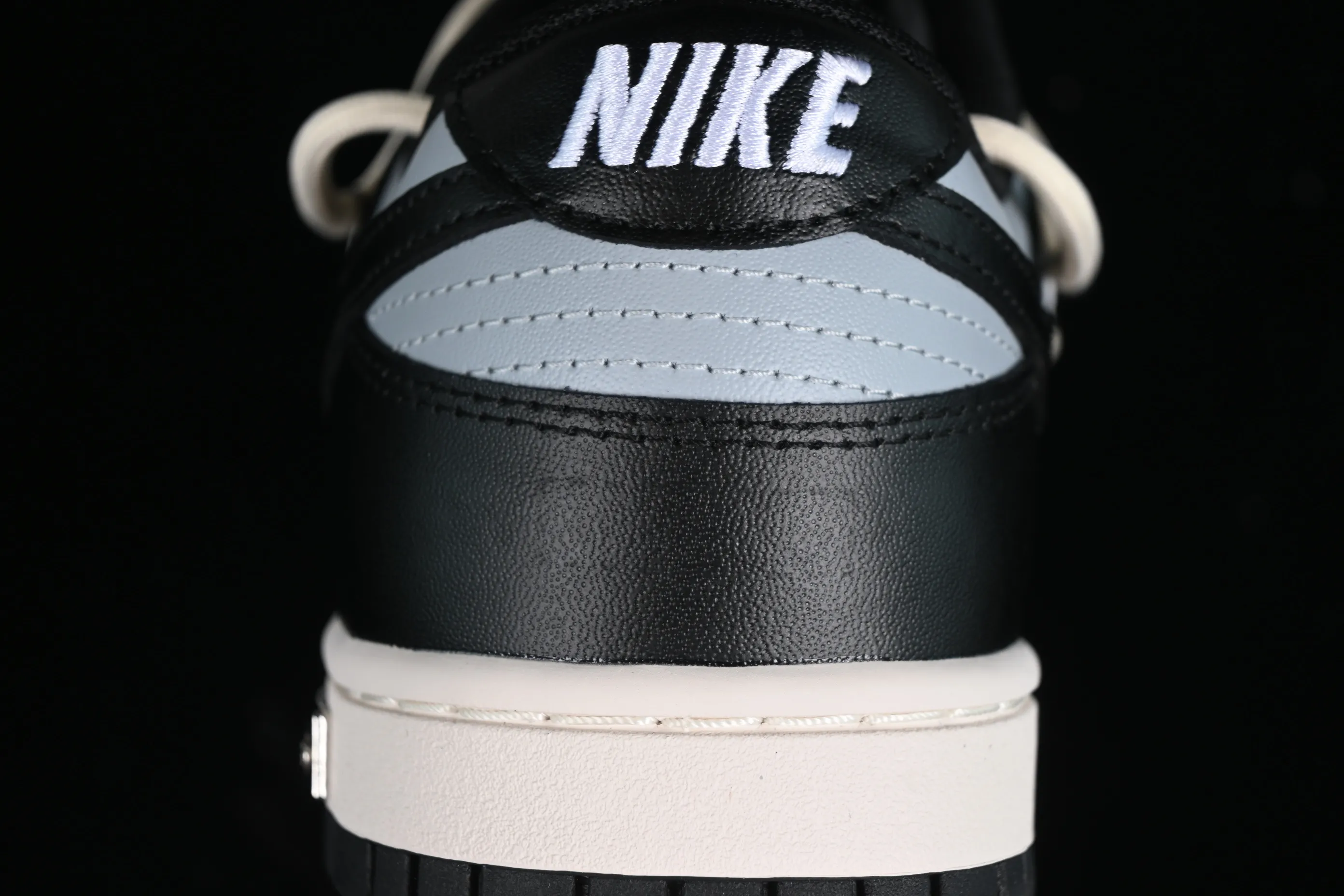 All Categories Nk SB Dunk Series Nk SB Dunk Low Low-top sneakers Nk Dunk Low Fast and Furious Distressed Oxidation Metal Punk SB strap low-top casual sneakers DD1391-100